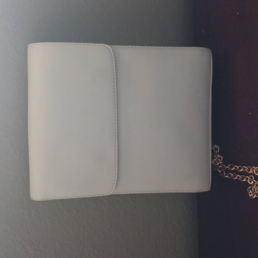 Forever 21 White bag